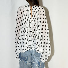 Load image into Gallery viewer, POLKA DOT SHIRT PLISSÈ