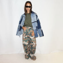 Load image into Gallery viewer, CAMO LACE PANTS FIGHT