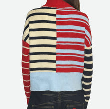 Load image into Gallery viewer, GRAPHIC SWEATER