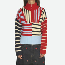Load image into Gallery viewer, GRAPHIC SWEATER