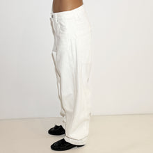 Load image into Gallery viewer, FAYE JEANS