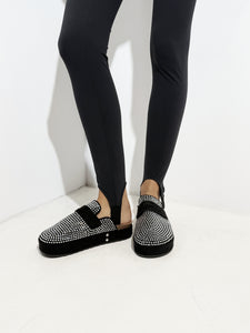 GARLAND SLIP-ONS