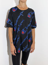 Load image into Gallery viewer, ERIN SEQUIN T-SHIRT