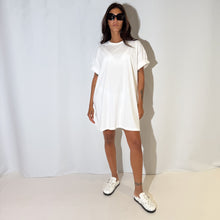 Load image into Gallery viewer, OVERSIZE TSHIRT &quot;PASTA CLUB&quot;